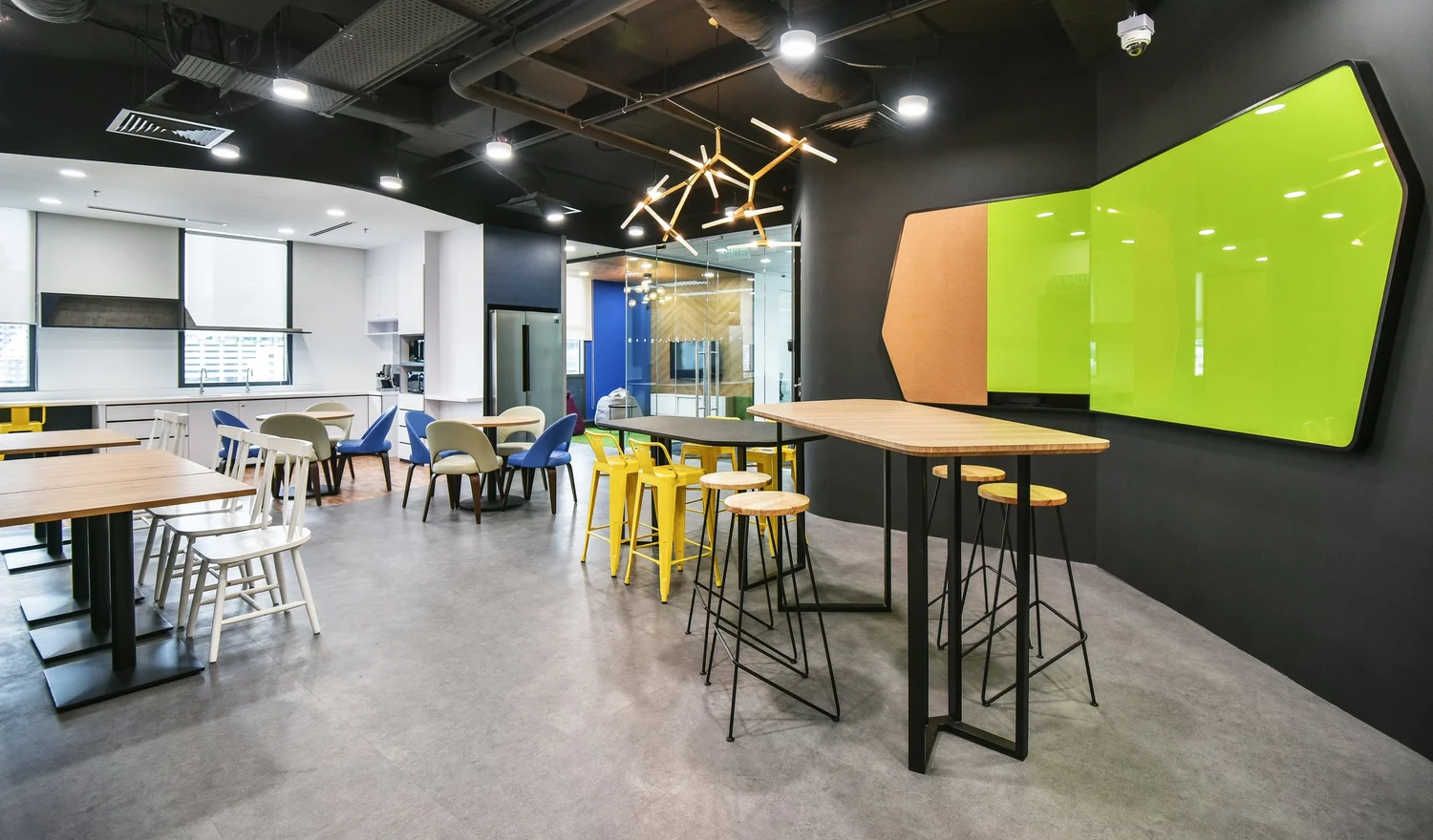 ZimmerBiomet-14+2+(edit+)