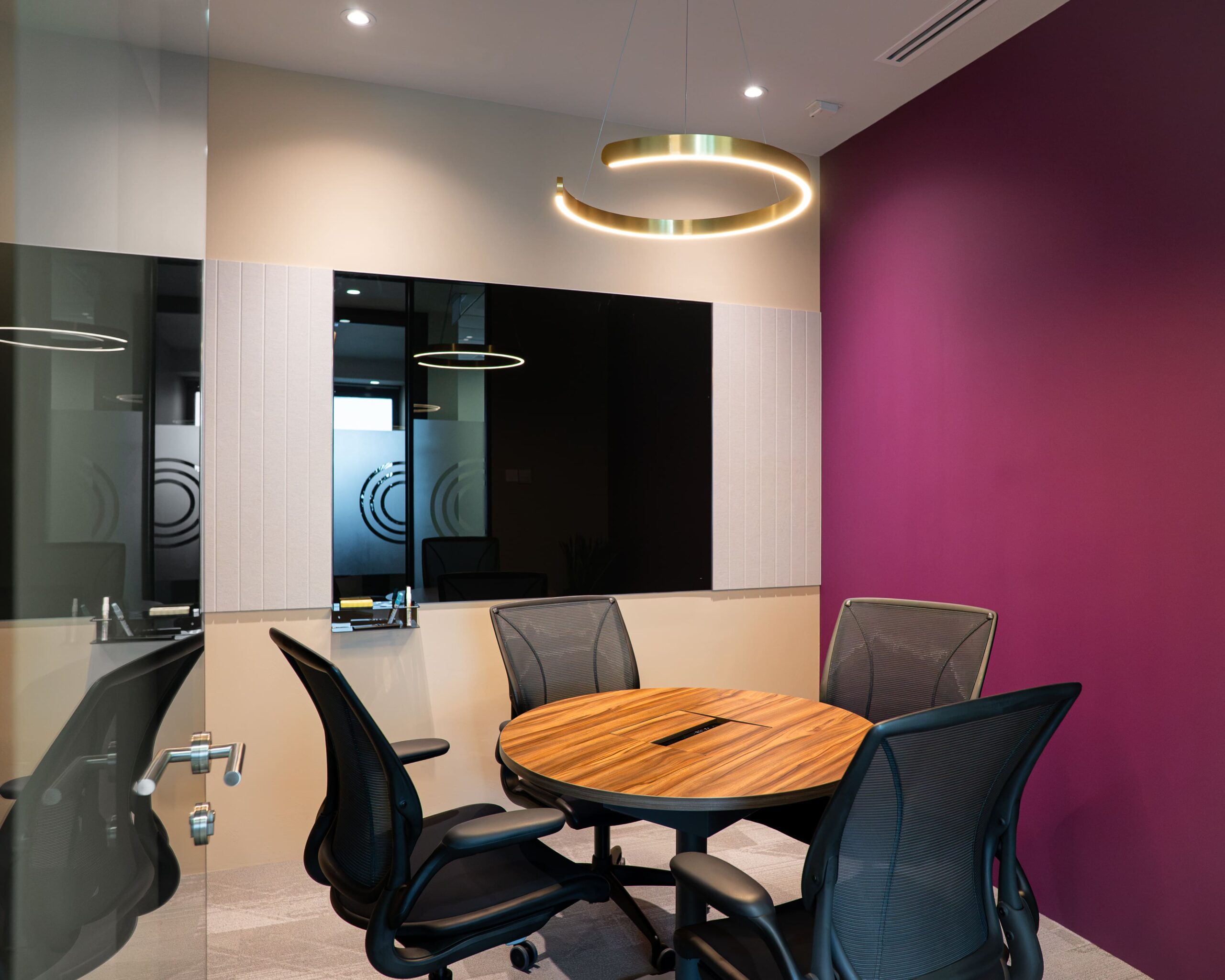Interior Design for Offices in Singapore, World Gold Council