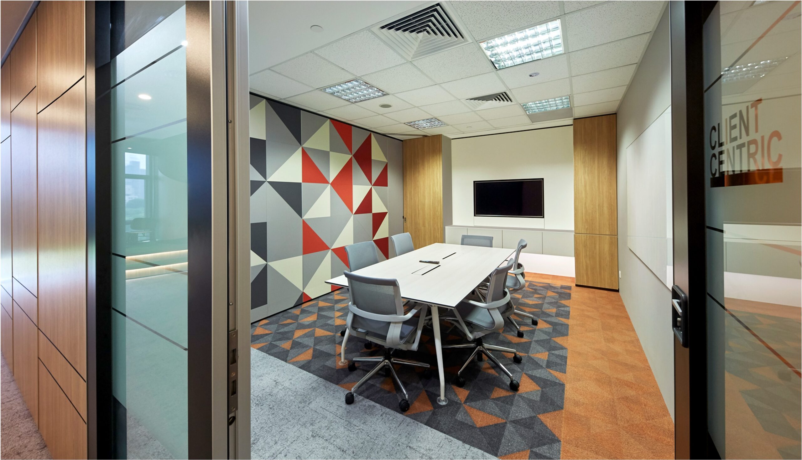 GfK office meeting room design with patterned wall and carpet