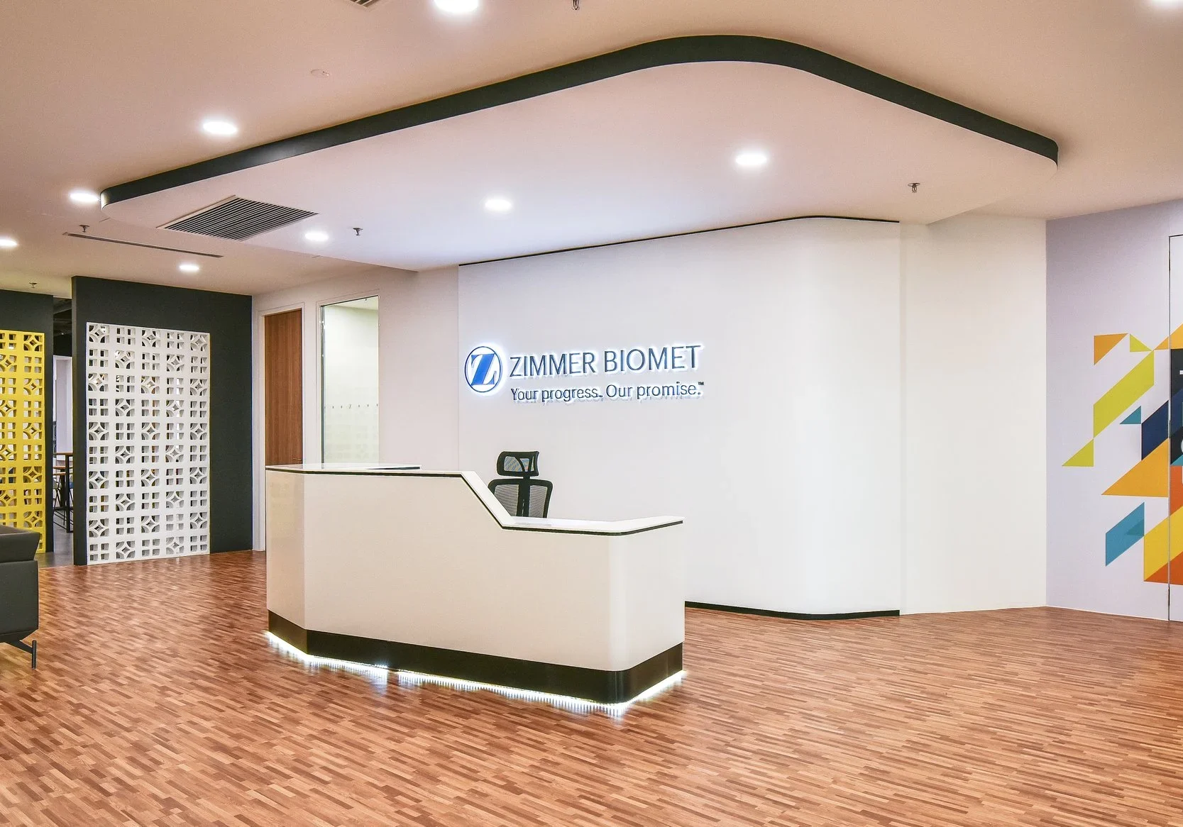 Zimmer Biomet office interior design reception at Menara Symphony Malaysia